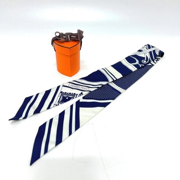 HERMES Washington's Carriage George Washington's Carriage Twilly Scarf - Picture 8 of 8